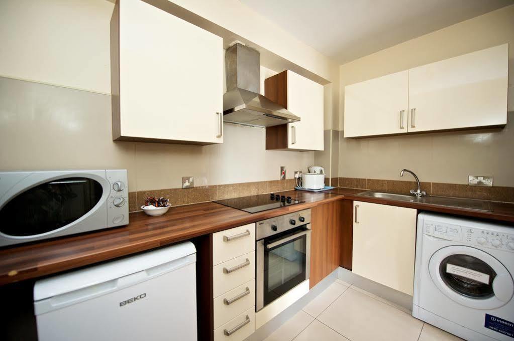 Staycity Aparthotels, Dublin, Christchurch Bagian luar foto